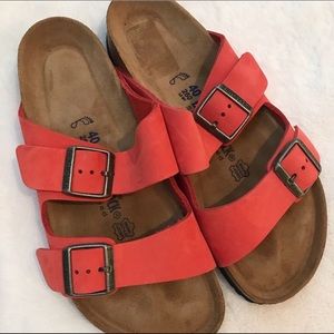 Birkenstock women’s 10 soft foot bed.